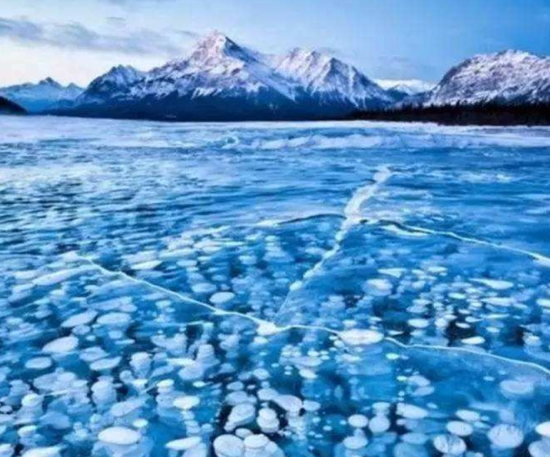 冬季落基山赏雪浪漫4日游：班夫+露易丝湖+(露易丝湖滑雪场或佩投湖+弓湖)+(明尼旺卡湖或气泡湖)